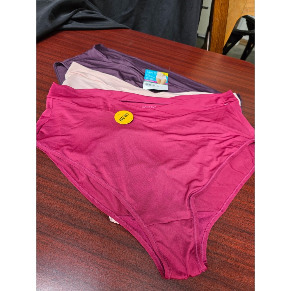 Vanity Fair Radiant Collection Silky Stretch 3 Pack Briefs 5XL/12 V-Front Waist